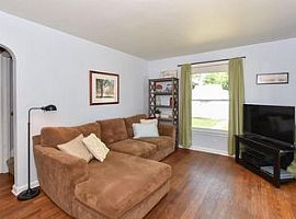 8900 W Townsend St, Milwaukee, Wi 53222 in Milwaukee, WI (Photo 2 of 9)