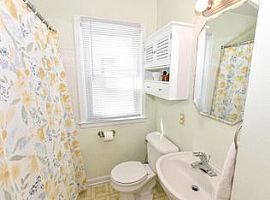 8900 W Townsend St, Milwaukee, Wi 53222 in Milwaukee, WI (Photo 5 of 9)