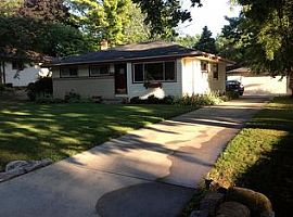 4435 W Dunwood Rd, Brown Deer, Wi 53223 in Brown Deer, WI