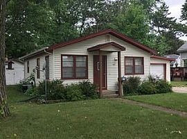 157 5th St, Prairie Du Sac, Wi 53578 in Prairie du Sac, WI