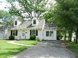 1696 Hess Boulevard Columbus Oh, Columbus, Oh 43212 4 Beds 2 Ba in Columbus, OH