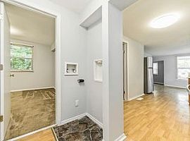 1213 Parkview Dr, Columbus, Oh 43229 Rent$700 and Dep $700 in Columbus, OH (Photo 2 of 7)