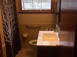 5029 Tomahawk Trl, Madison, Wi 53705 2 Beds 1 Bath in Madison, WI (Photo 4 of 5)