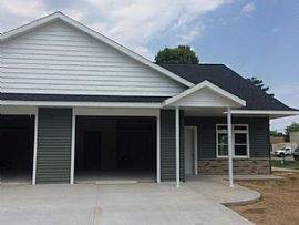 2800 2802 Green Dr, Plover, Wi 54467 2 Beds 1 Bath in Plover, WI