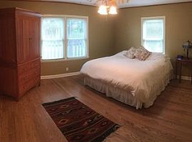 121 W Mall Rd, Glendale, Wi 53217 3 Beds 2 Baths in Glendale, WI (Photo 2 of 5)