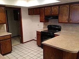 3 Beds 2 Baths For More Information Call (979) 493-0047 in Oklahoma City, OK (Photo 5 of 10)
