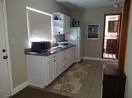 Sw 30th St Miami, Fl in Miami, FL (Photo 4 of 4)