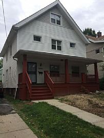 Available For Rent, Beautiful 4 Bedroom Apartment in Cleveland, OH