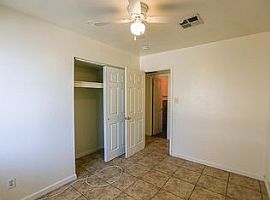 5552 N 63rd Dr, Glendale, Az 85301 in Glendale, AZ (Photo 7 of 10)