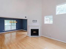  2712 Fayette Ave, Louisville, Ky 40206 3 Beds 2 Baths 1,498 Sq in Louisville, KY (Photo 2 of 4)