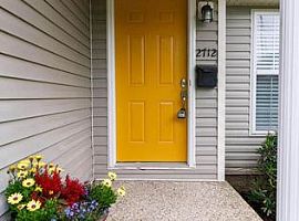  2712 Fayette Ave, Louisville, Ky 40206 3 Beds 2 Baths 1,498 Sq in Louisville, KY (Photo 3 of 4)