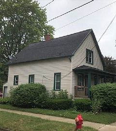 1101 11th St, Bay City, Mi 48708 3 Beds 2 Baths 1,056 Sqft in Bay City, MI