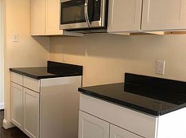 826 N Woodlawn Ave, Saint Louis, Mo 63122 3 Beds 1 Bath 952 Sqf in Saint Louis, MO (Photo 6 of 6)