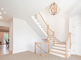 Wooley St Southampton, Ny 11968 5 Beds 5.5 Baths 4,309 Sqft in Southampton, NY (Photo 9 of 11)
