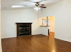 1912 Dolina Dr, Virginia Beach, Va 23464 3 Beds 2 Baths 1,500 S in Virginia Beach, VA (Photo 3 of 12)