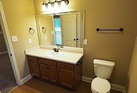 1716 Abbey Loop, Foley, Al 36535 3 Beds 2 Baths 1,490 Sqft in Foley, AL (Photo 7 of 9)