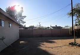 344 W Ward Ave, Ridgecrest, Ca 93555 3 Beds 2 Baths 1,193 Sqft in Ridgecrest, CA (Photo 2 of 10)