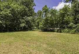 1740 Sw Williston Rd, Gainesville, Fl 32608 3 Beds 2 Baths 1,32 in Gainesville, FL (Photo 6 of 11)