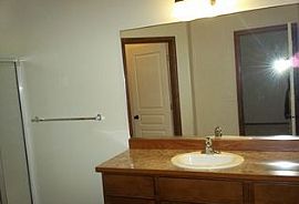 612 Bond Ave, Swansea, Il 62226 3 Beds 2 Baths 1,200 Sqft in Swansea, IL (Photo 9 of 10)