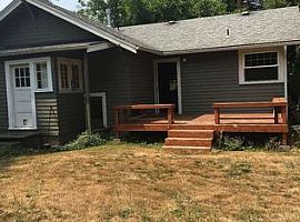 9020 Se 39th Ave, Milwaukie, Or 97222 2 Beds 1 Bath 2,099 Sqft in Milwaukie, OR