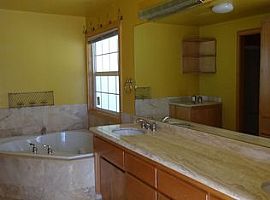 84801 Pheasant Ln, Pleasant Hill, Or 97455 4 Beds 3 Baths 3,436 in Pleasant Hill, OR (Photo 11 of 11)