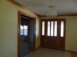 84801 Pheasant Ln, Pleasant Hill, Or 97455 4 Beds 3 Baths 3,436 in Pleasant Hill, OR (Photo 5 of 11)