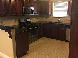 106 Ne Larkspur Ln, Bentonville, Ar 72712 4 Beds 2 Baths 1,841  in Bentonville, AR (Photo 7 of 11)