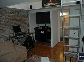 Unique Cozy Studio with Very Bright Southern Exposure in New York, NY