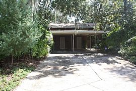 2 Bed 1 Bath Located in Downtown Orlando in Orlando, FL (Photo 3 of 9)