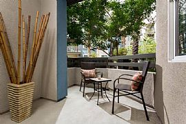 $1500 / 1br - 670ft2 - Very Beautiful 1bd/1bth For Short/long S in Canoga Park, CA (Photo 6 of 7)