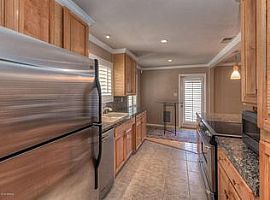 3228 E Oregon Ave, Phoenix, Az 85018 in Phoenix, AZ (Photo 4 of 11)