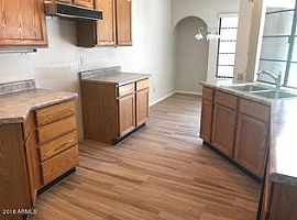 15026 S 39th St, Phoenix, Az 85044 in Phoenix, AZ (Photo 4 of 12)