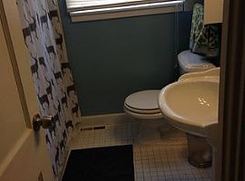 S Milwaukee St Denver, Co 80210 2 Beds 1 Bath 870 Sqft in Denver, CO (Photo 7 of 7)