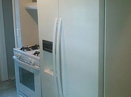 935 23rd St, Bettendorf, Ia 52722 2 Beds 1 Bath 720 Sqft in Bettendorf, IA (Photo 5 of 7)