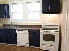 145 W Willow St, Ponchatoula, La 70454 2 Beds 1 Bath 790 Sqft in Ponchatoula, LA (Photo 8 of 10)