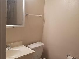 4101 E Louisiana State Dr, Kenner, La 70065 3 Beds 2 Baths 1,42 in Kenner, LA (Photo 9 of 10)