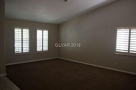 10713 Esk Dr, Las Vegas, Nv 89144 in Las Vegas, NV (Photo 6 of 12)