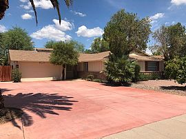 Awesome Cul De Sac Home on a Quiet Street Ready For Rent in Phoenix, AZ