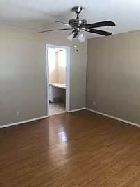 Awesome Cul De Sac Home on a Quiet Street Ready For Rent in Phoenix, AZ (Photo 6 of 12)