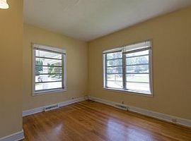 420 S Highland Ave,Bloomington, in 47401  in Bloomington, IN (Photo 10 of 12)