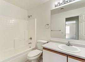 4722 N 92nd Ln Phoenix, Az in Phoenix, AZ (Photo 2 of 6)