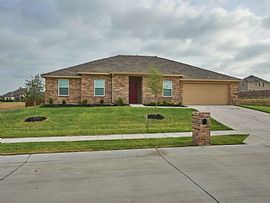 Like New 2500+ Sq Ft in Waxahachie, TX