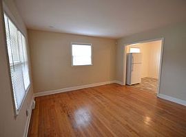 3012 Markland Dr, Charlotte, Nc 28208 3 Beds 1 Bath 904 Sqft in Charlotte, NC (Photo 2 of 7)