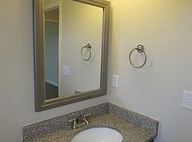 107 Highland Springs Loop Rent 650 Deposit 650 Total 1300 in Inman, SC (Photo 10 of 12)