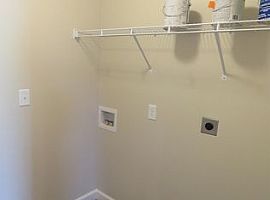 107 Highland Springs Loop Rent 650 Deposit 650 Total 1300 in Inman, SC (Photo 4 of 12)