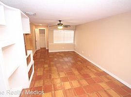 Townhome For Rent  in Orlando, FL (Photo 3 of 10)