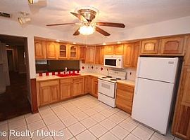 Townhome For Rent  in Orlando, FL (Photo 4 of 10)