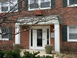 2 Beds 2 Baths For Rent in Evanston, IL (Photo 2 of 12)