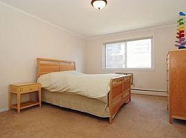 3 Beds 2 Baths For Rent in Evanston, IL (Photo 3 of 6)