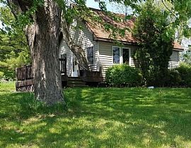 N3355 Juniper Rd, Lake Geneva, Wi 53147 in Lake Geneva, WI